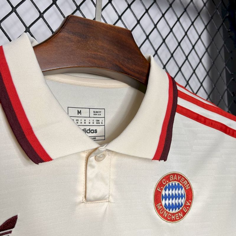 Bayern Munich 2024/25 Tercera Equipación